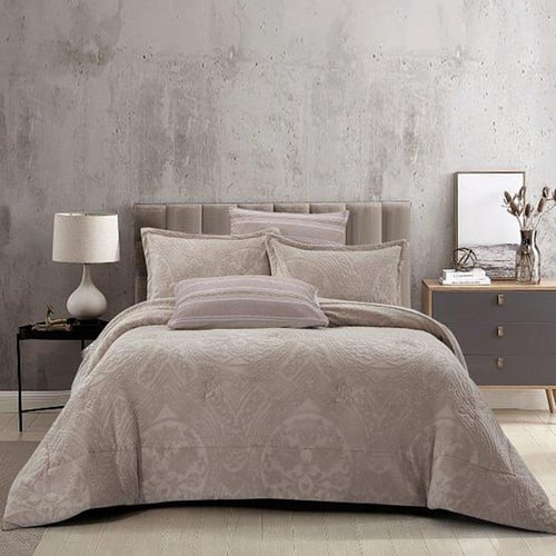 مفرش شتوي مخمل فلانيل جاكار بورن كانون مزدوج بني ف...