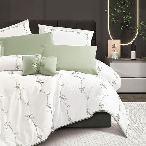 مفرش سرير نسايم صيفي بتصميم مطرز مزدوج 7 قطع - اخض...