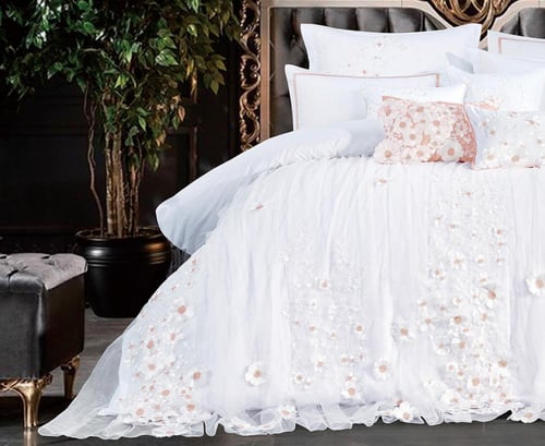 مفرش عرائس نيارة قطن 100% تطريز ورد 10 قطع ابيض مط...