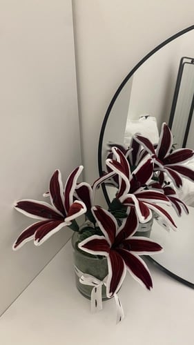 فازه ورد احمر