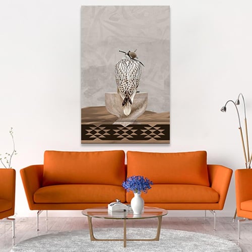 لوحة بتصميم صقر مودرن