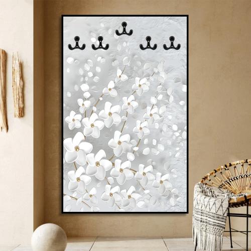 لوحة علاقة عبايات