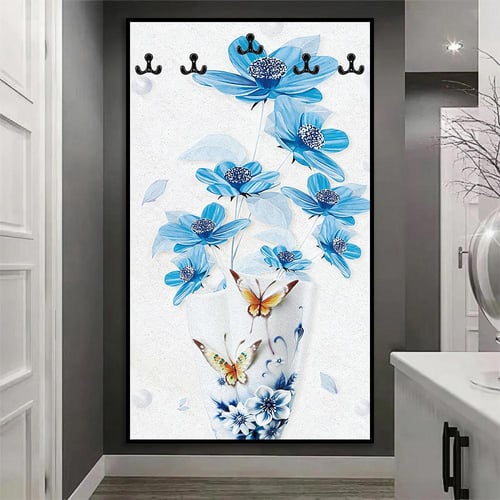 لوحة علاقة عبايات