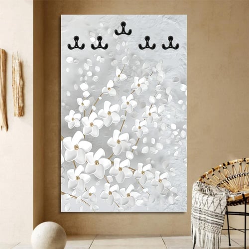 لوحة علاقة عبايات