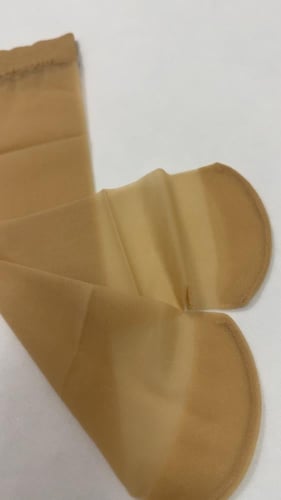 شراب نسائي شفاف ( قصير )