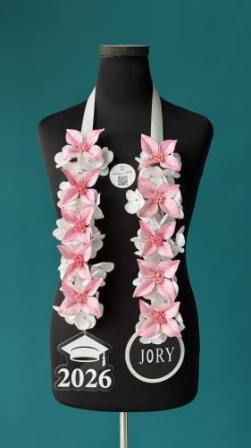 عقد تخرج ورد صناعي