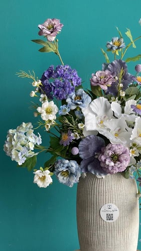 فازة الجمال ورد صناعي