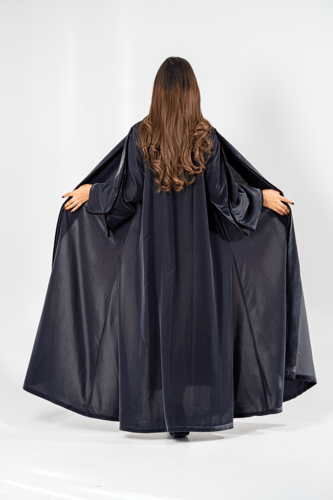 عباية مخمل كوري اطراف برغندي