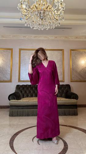 فستان كريب حرير جاكار ماركة ايطالية فاخره