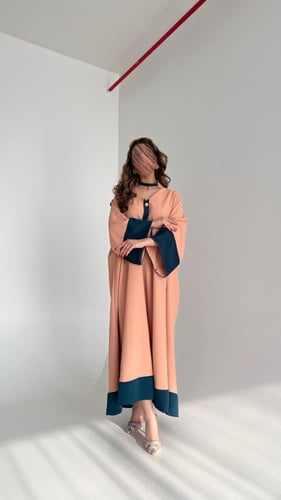 جلابية كريب اسباني بربطة على الرقبه