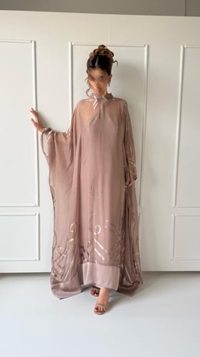 فستان طويل ماكسي شيفون حرير برسمه فاخره بطبقتين