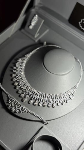 طقم اكسسوار فخم شامل بوكسA3