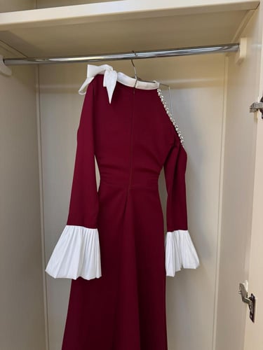 فستان انيقة