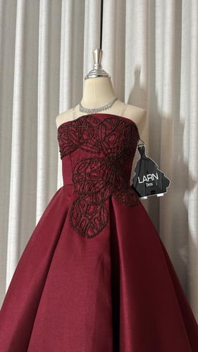 فستان مياسه