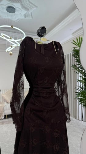 فستان دانتيل بني ربط