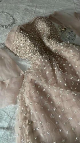 فستان ريهام مع اكمام