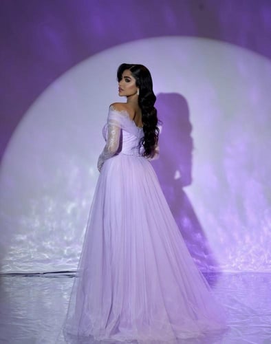 فستان البنفسج