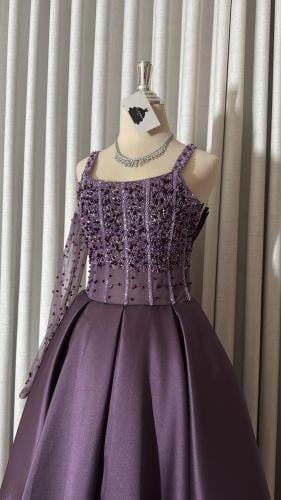 فستان لارن مع اكمام منفصلة