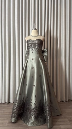 فستان ريانا