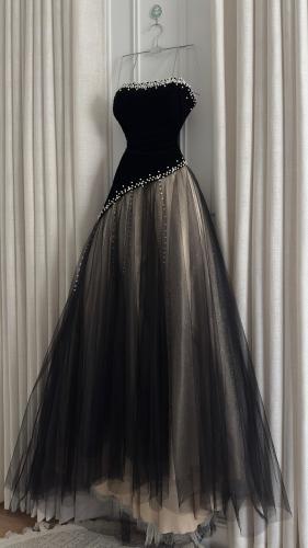 فستان شتوي وصيفي