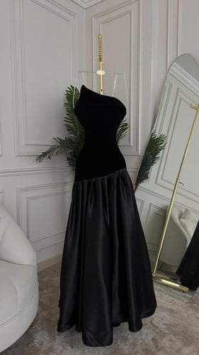 فستان كريمة