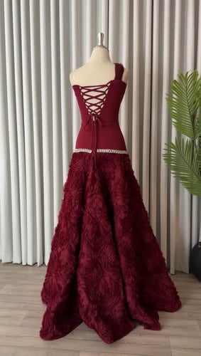 فستان سورافسكي