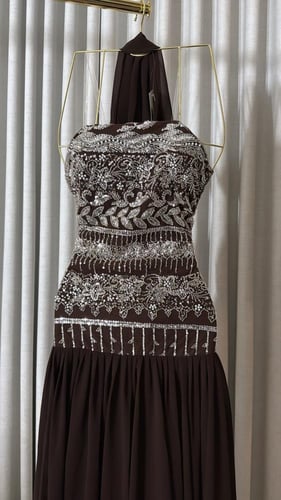 فستان بروان مع شال