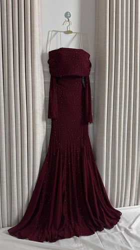 فستان اوف شولدر وفصوص