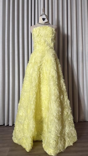 فستان الورد ليموني