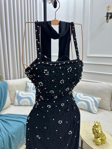 فستان وجدان