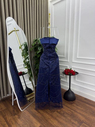 فستان نايله