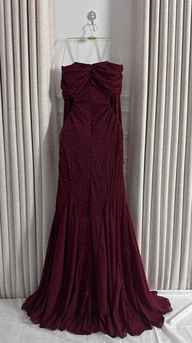 فستان اوف شولدر وفصوص