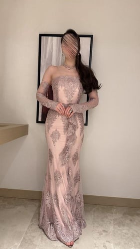 فستان رهيف دانتيل