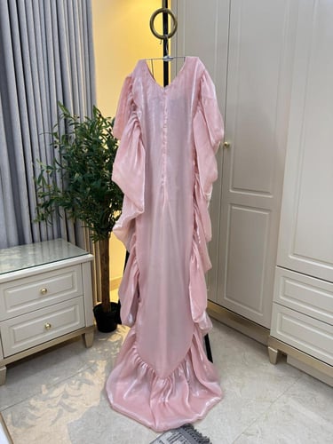 فستان العنود