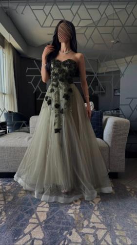 فستان لويا لون زيتي غامق