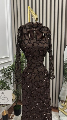 فستان بدورا