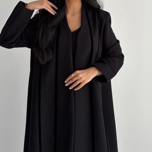 فهدة | بقماش الجوخ الأسود مع قيطان مخمل