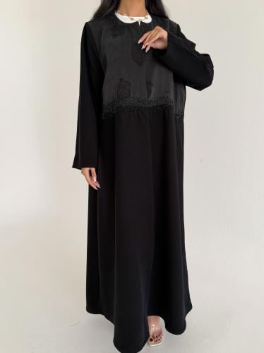 بيان | عبايه كريب اندنوسي على حريرر جاكار