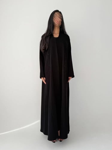 النبل | بقماش كريب اندونيسي اسود مع شك دردوزي