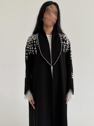 نجال | عبايه كريب اندنوسي شك مع دنتل كم