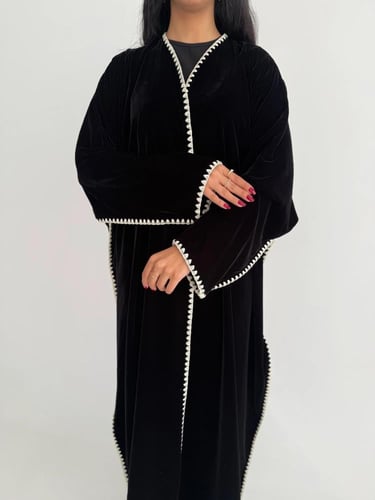 المزن | بقماش الكريب الاندونيسي الأسود قصة نص كلوش...