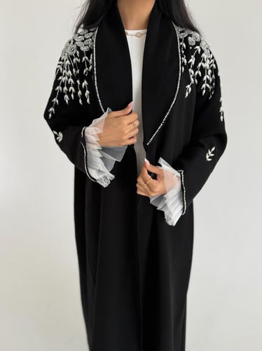 نجال | عبايه كريب اندنوسي شك مع دنتل كم