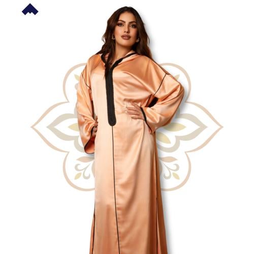 Grace Hood – خوخي، قفطان مغربي فاخر بغطاء رأس من ت...
