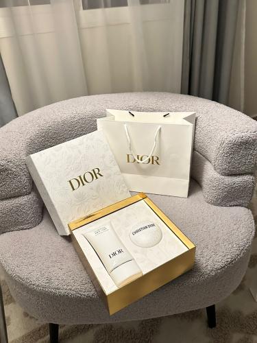 مجموعة ديور للجسم