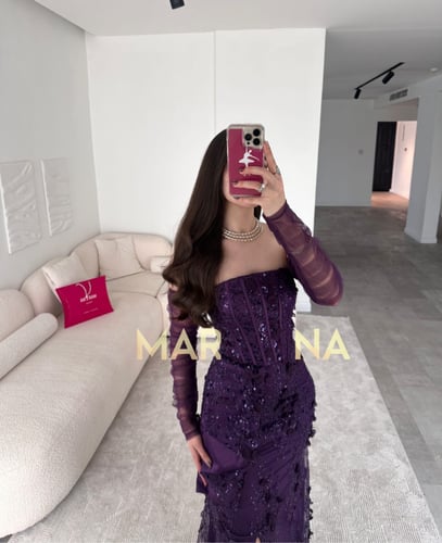 فستان فردوس (فستان ليكلي مزين بكلفه مورده)