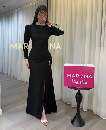 فستان غنج (فستان كريب استرتش الاصلي مزين بتطريز ال...