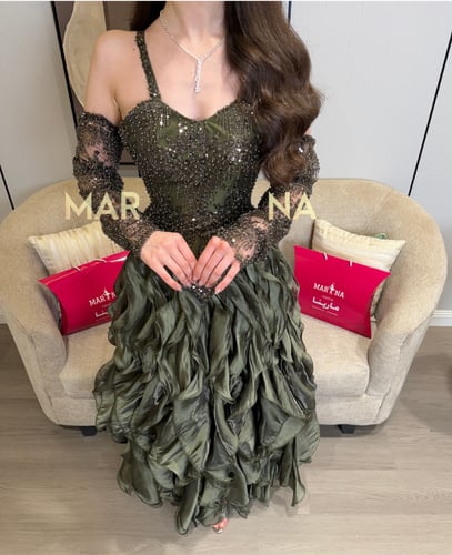 فستان تولاي (فستان زيتي صدريه شك سهره وكسرات كرنكل...