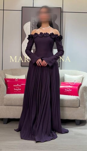 فستان ايلاف (فستان ليلكي باربي ورود ليزر وبوليسيه)