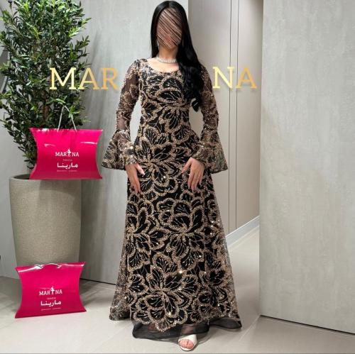 فستان افنيت(فستان اسود كلفه شك سهره مزينه باللون ا...