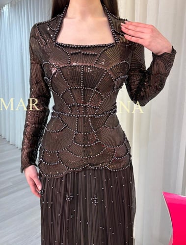 فستان جلوا (فستان موكا صدريه شك ترتر مع لولو وجورج...